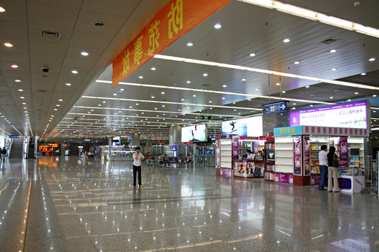 沈陽(yáng)機(jī)場(chǎng) 航站樓 一樓大廳