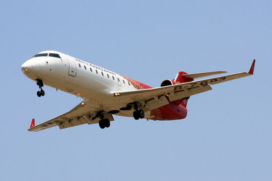 飛機(jī) 降落 鯤鵬航空