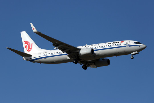 飛機(jī)降落 民航 中國國際航空