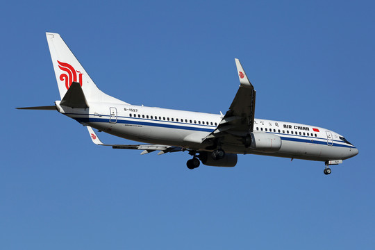 飛機(jī)降落 民航 中國國際航空
