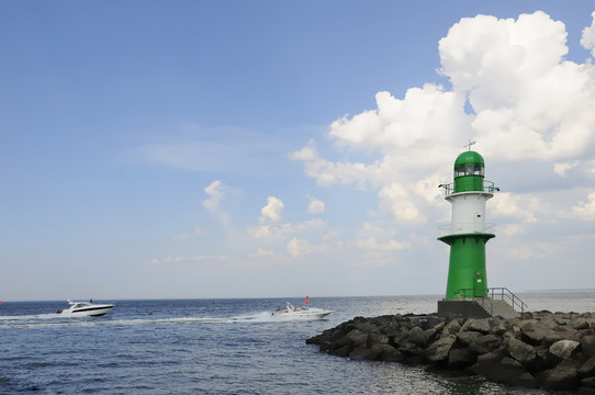 燈塔warnemünde