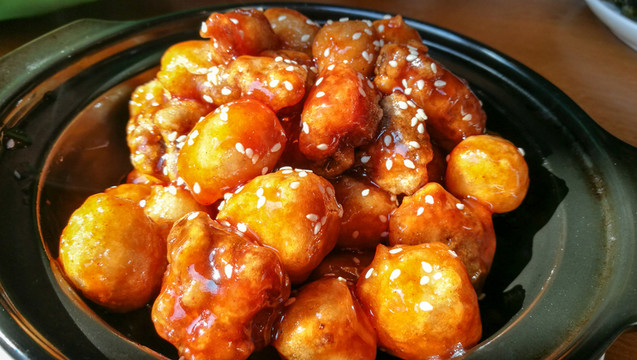芋頭燒排骨