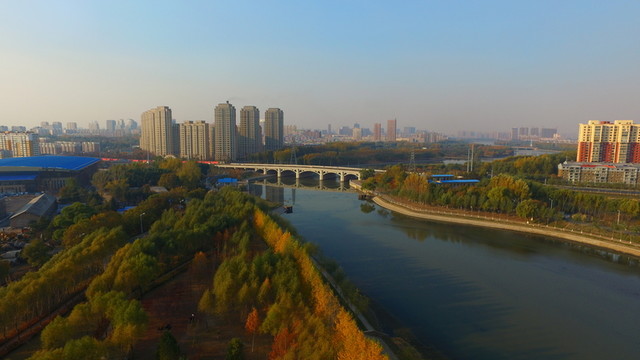 河
