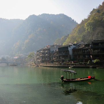 鳳凰古鎮(zhèn)