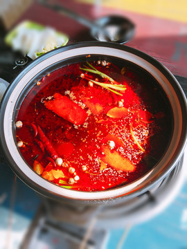 紅油鍋底 牛油鍋底