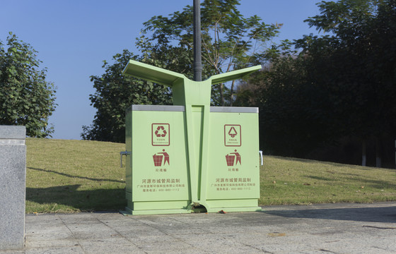 環(huán)保垃圾桶