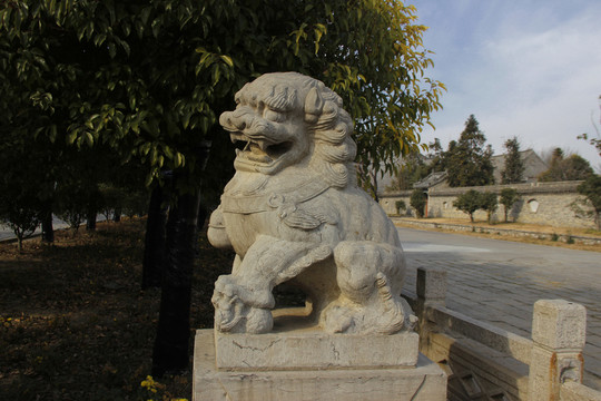 石獅子