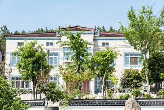 鎖石村民居