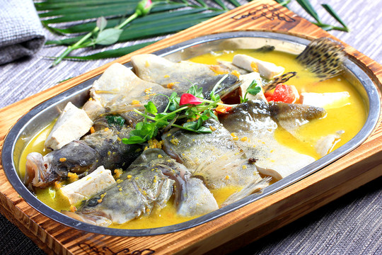 桂魚燉豆腐 金湯燴桂魚