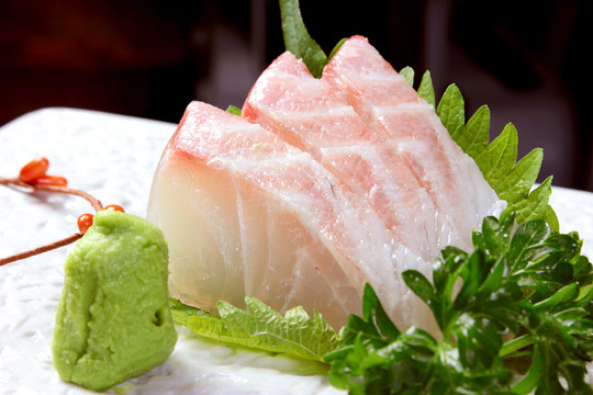 鯛魚刺身