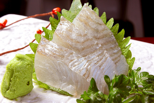 比目魚刺身