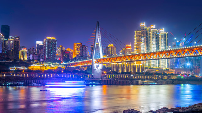 重慶渝中半島東水門大橋夜景