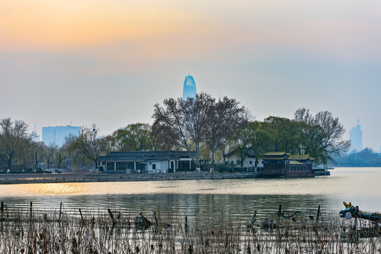 大明湖風光