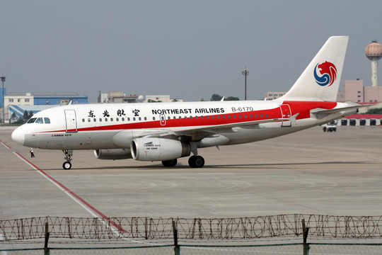 飛機 民航 東北航空