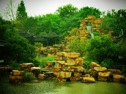 雨中園林高清素材