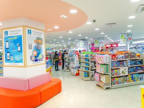童車專賣店櫥窗 兒童服裝專賣店