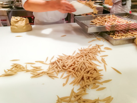 莜面魚魚