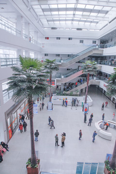 醫(yī)院大廳