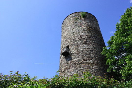 塔