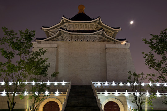 臺(tái)灣