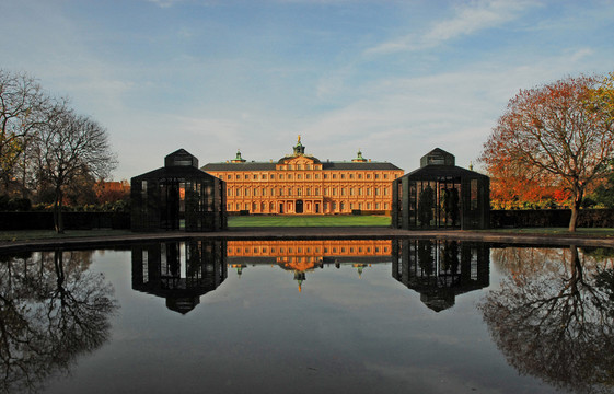 巴洛克式的城堡rastatt