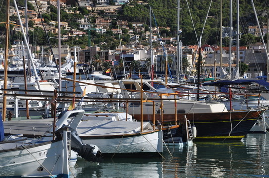 瑪麗娜在港口d＆＃039 andratx，mallorca