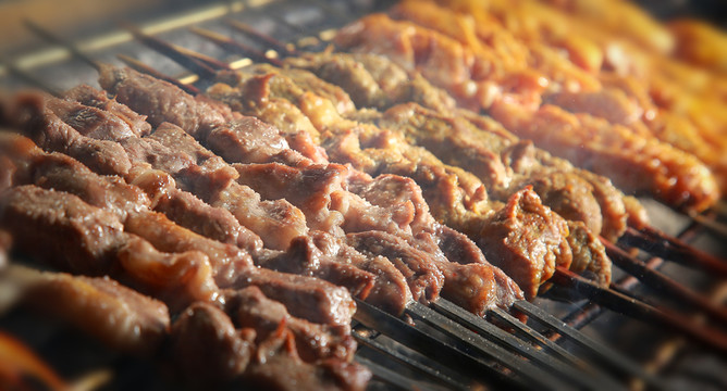 烤羊肉串
