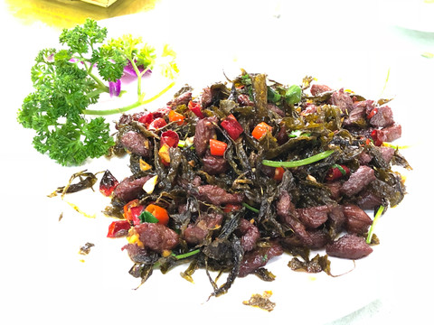 茶樹菇炒牛柳