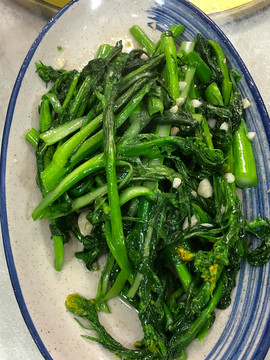 炒油菜花