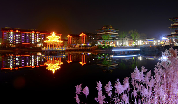 湖泊夜景