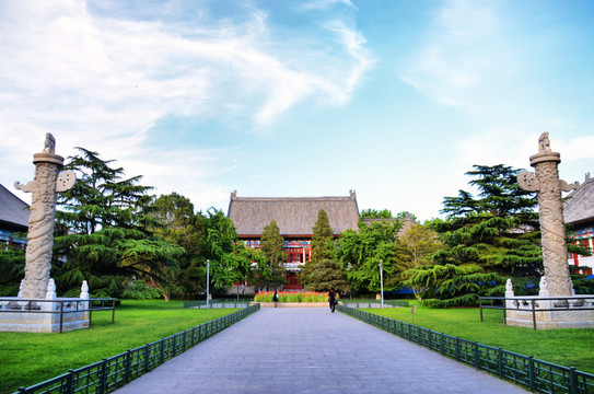 北京大學(xué)