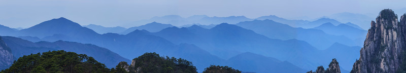 重巒疊嶂
