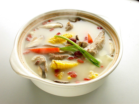 骨頭煲