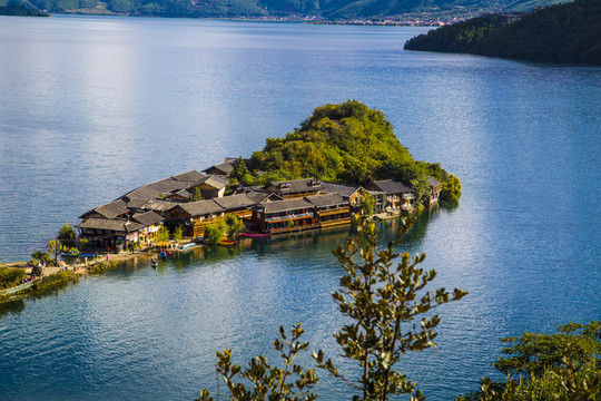 瀘沽湖里格半島