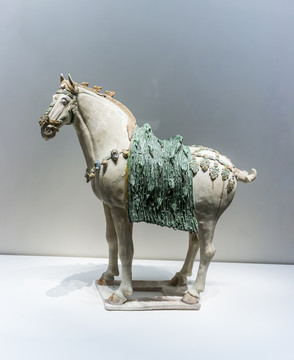 唐三彩釉陶馬