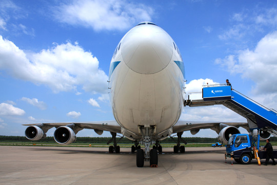 飛機 全貨機 波音B747