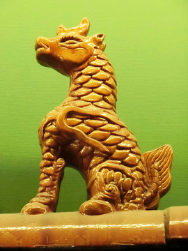 古建筑琉璃釉面屋脊走獸之九斗牛