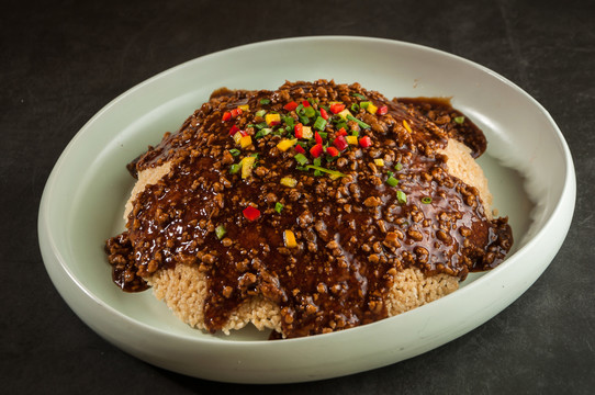 黑椒肉碎脆鍋巴