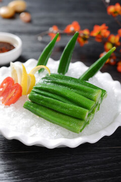 冰鎮(zhèn)秋葵