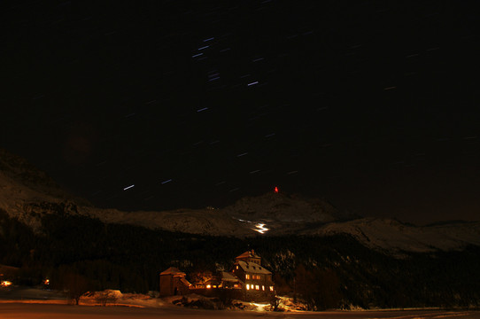 在晚上corvatsch