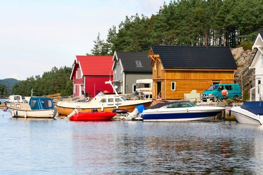 hardangerfjord auklandshamn挪威