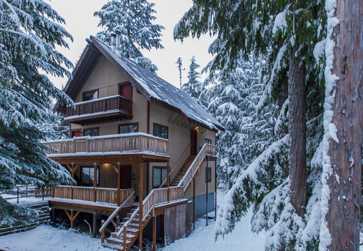 雪地小屋