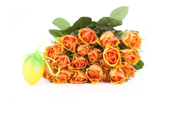 玫瑰花束與復(fù)活節(jié)彩蛋
