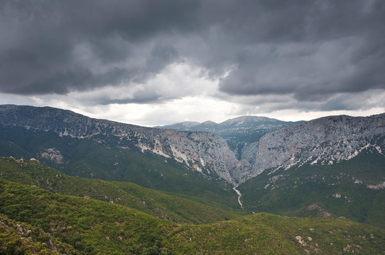 山