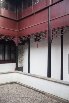 園林墻角