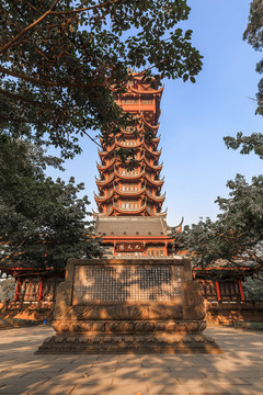古塔