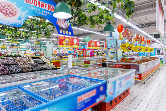超市內(nèi)景冷藏區(qū)