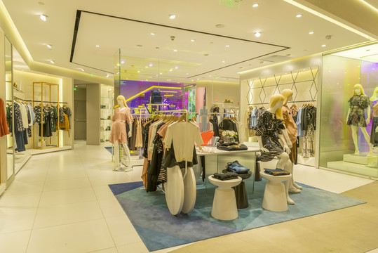 女裝專賣店
