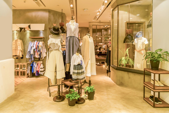 女裝專賣店