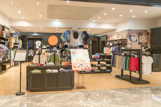 女裝專賣店